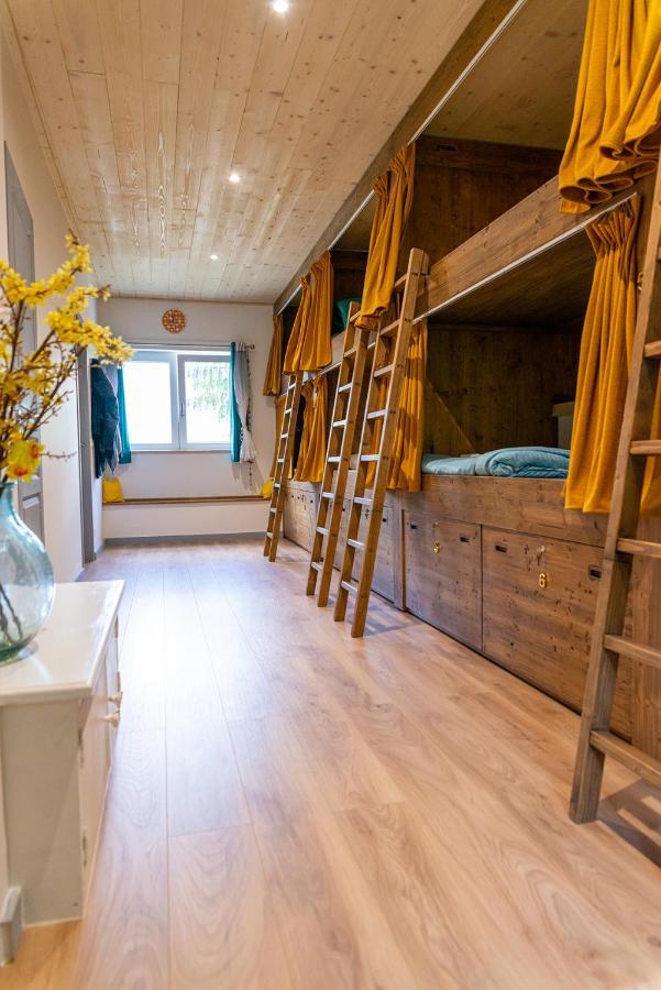 Sanskriti Hotell Scionzier Exteriör bild