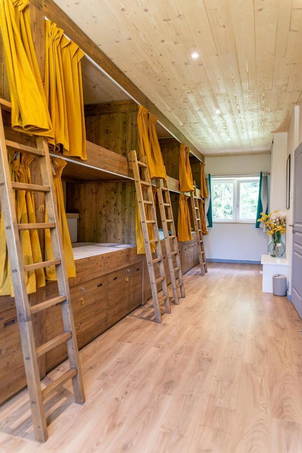 Sanskriti Hotell Scionzier Exteriör bild