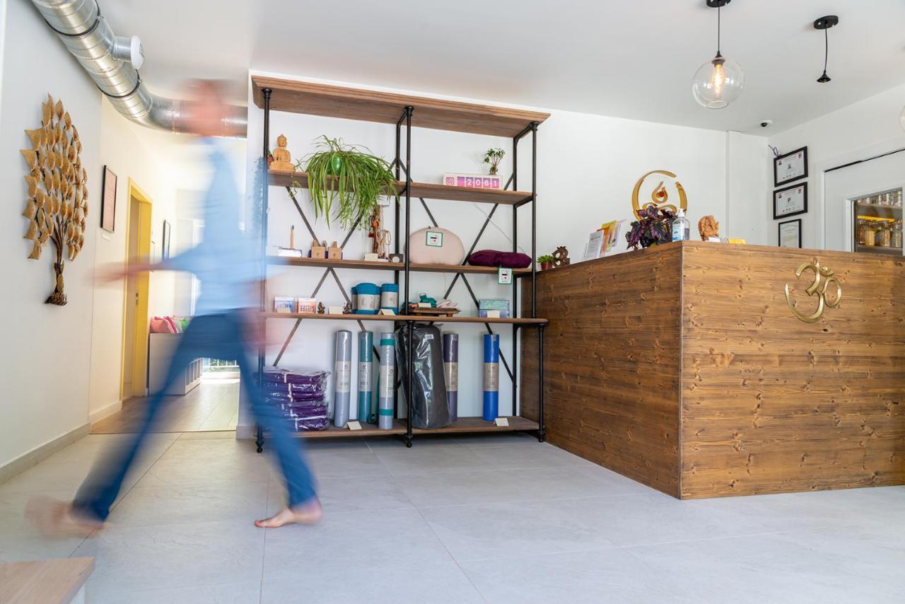 Sanskriti Hotell Scionzier Exteriör bild