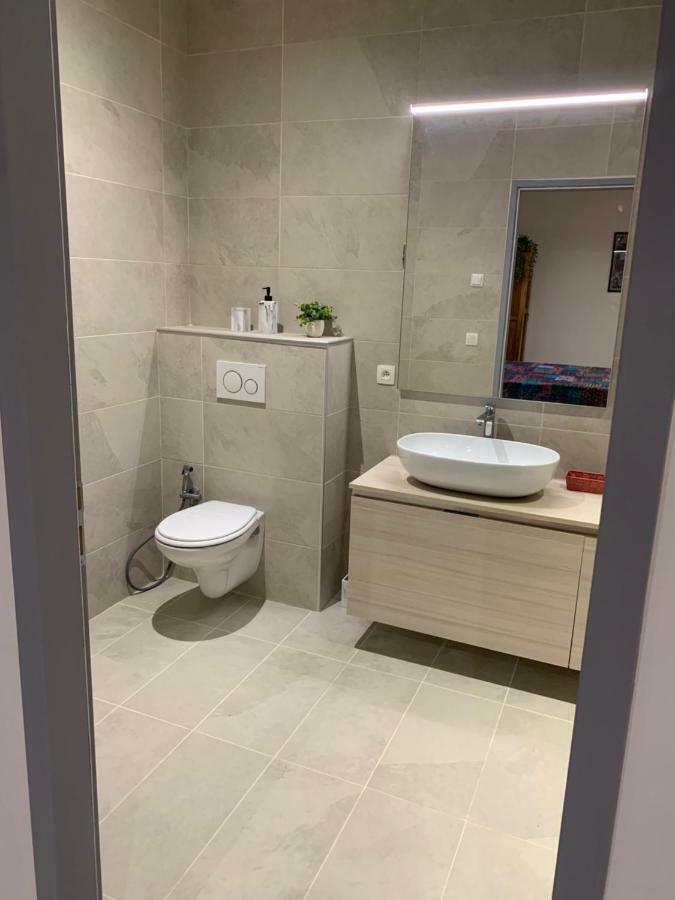 Sanskriti Hotell Scionzier Exteriör bild